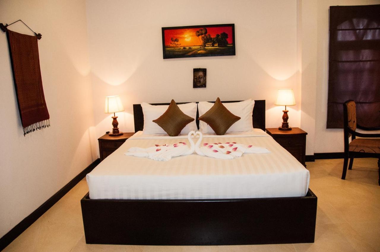 Private Boutique Home With Pool, The Fin Inn Siem Reap Exterior photo