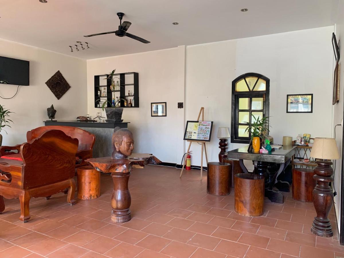 Private Boutique Home With Pool, The Fin Inn Siem Reap Exterior photo