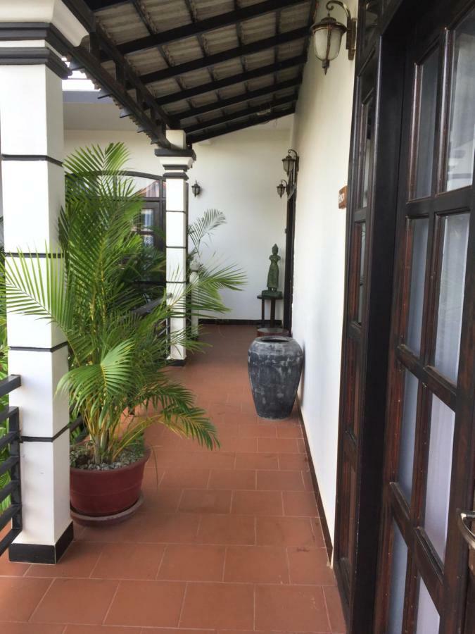 Private Boutique Home With Pool, The Fin Inn Siem Reap Exterior photo