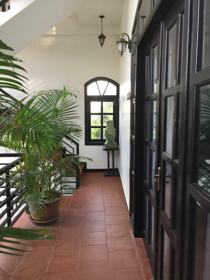 Private Boutique Home With Pool, The Fin Inn Siem Reap Exterior photo