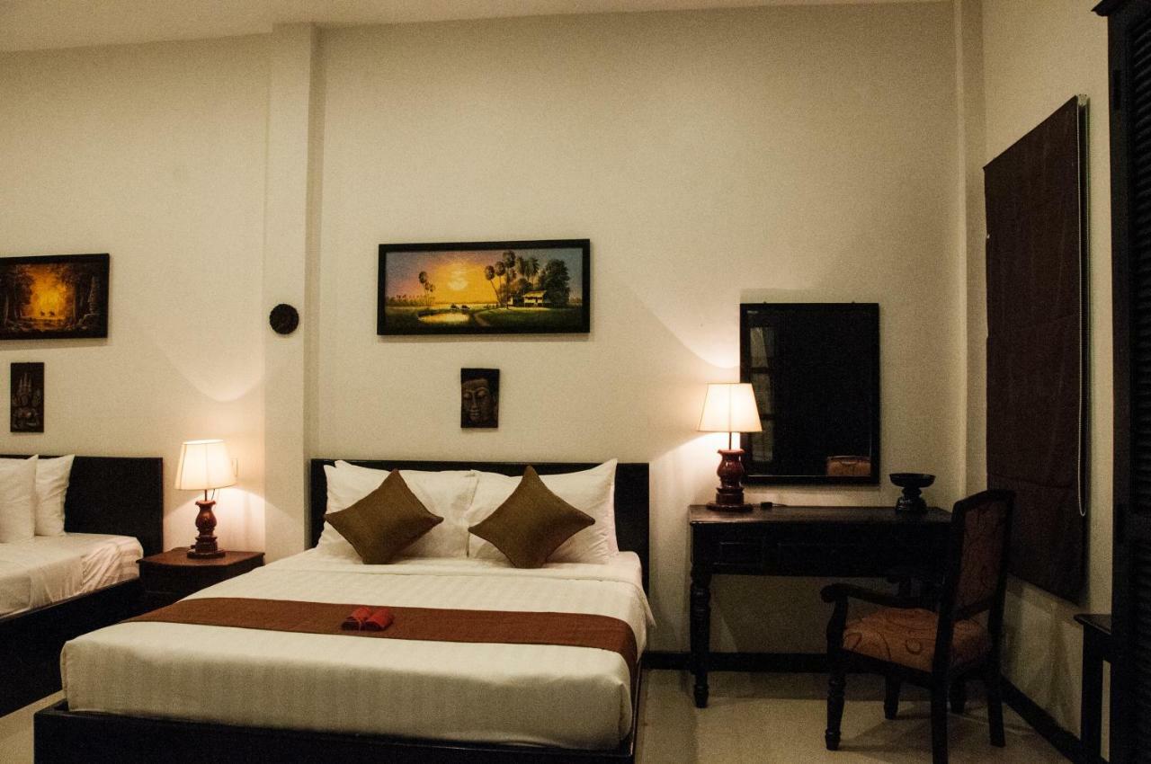 Private Boutique Home With Pool, The Fin Inn Siem Reap Exterior photo