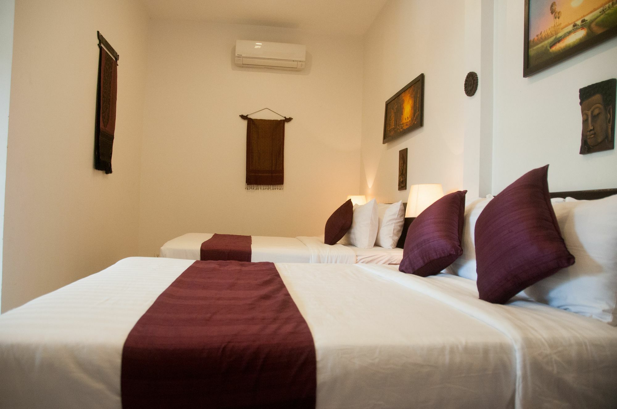 Private Boutique Home With Pool, The Fin Inn Siem Reap Exterior photo